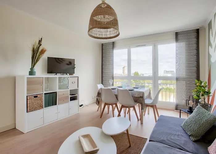 Escapade Sur L'ile De Avec Vue Sur La Loire Apartment