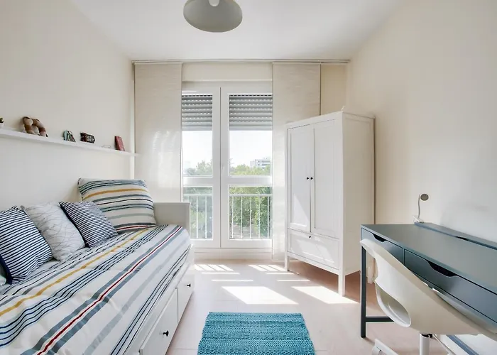 Apartment Escapade Sur L'ile De Avec Vue Sur La Loire Nantes